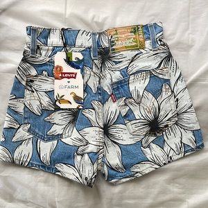 Levi's x Farm Rio Ribcage Short Flower Burst 24 NWT denim shorts